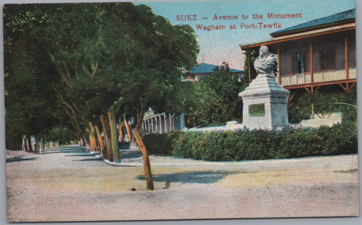 PC02426 front — Tree-Lined Avenue and Monument