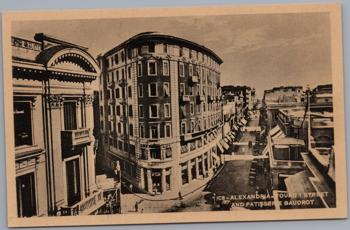 PC01327 | P33 | Alexandria — Tall Corner Building and Street — front