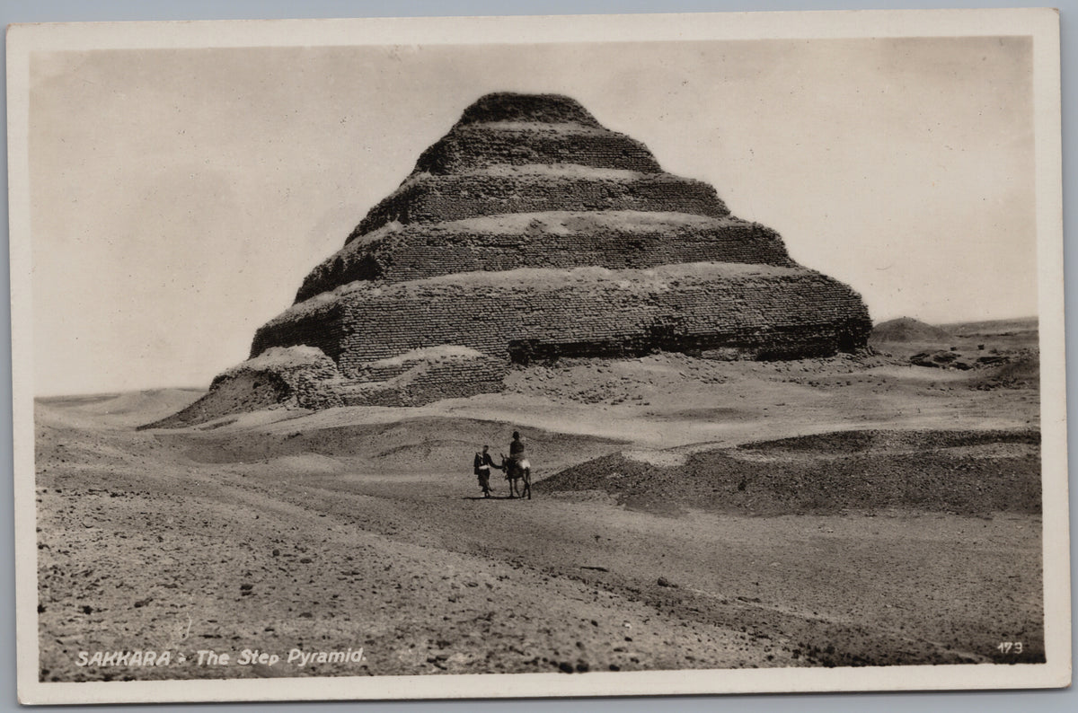 PC02015 front — Step Pyramid and Figures in the Desert