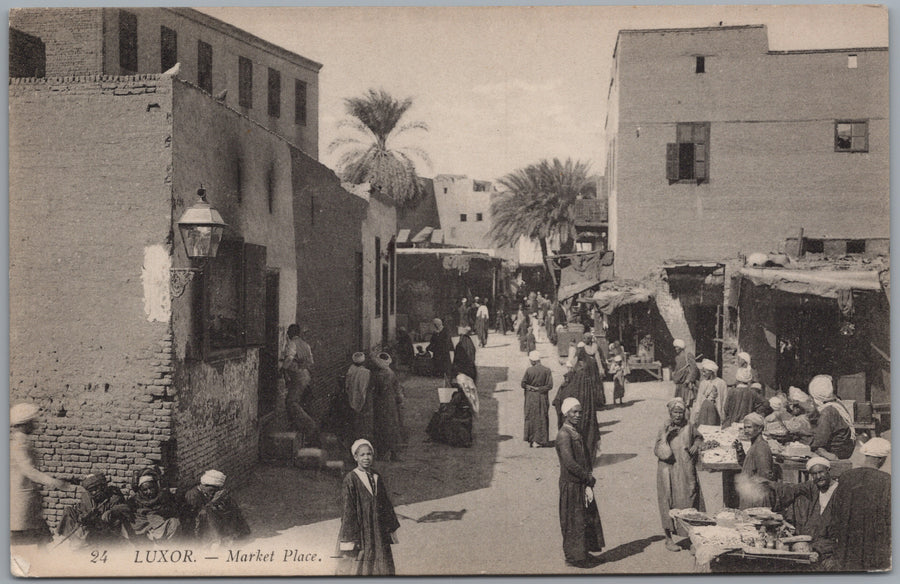 Luxor — Market Street and Shops